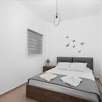 Mika Villa